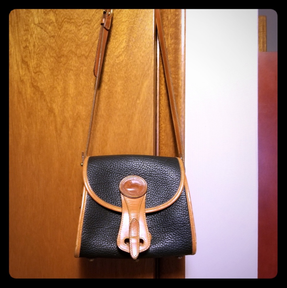 Vintage Dooney Bourke handbag